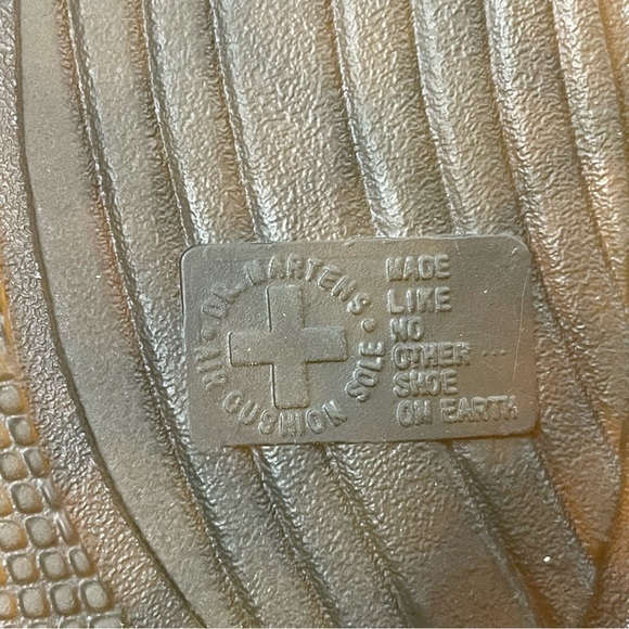 Dr Martens x Ronnie Fieg Camo Twill and Leather Oxford Eldridge Shoe Size 9 - Picture 8 of 11